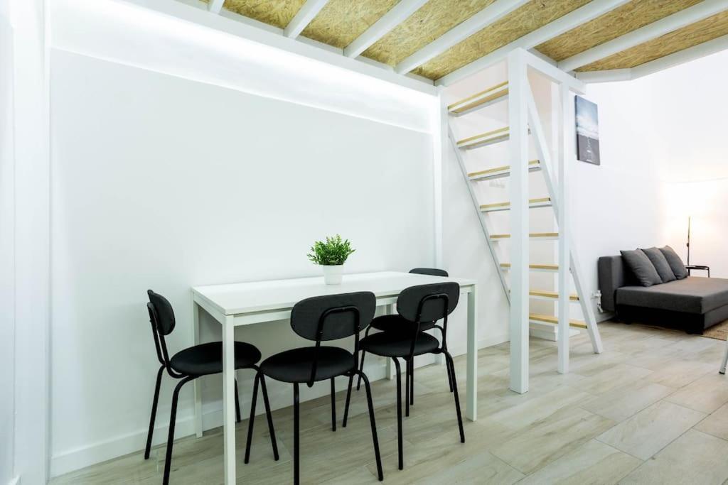 Loft Reformado En Marques De Vadillo Con Patio Privado Madrid