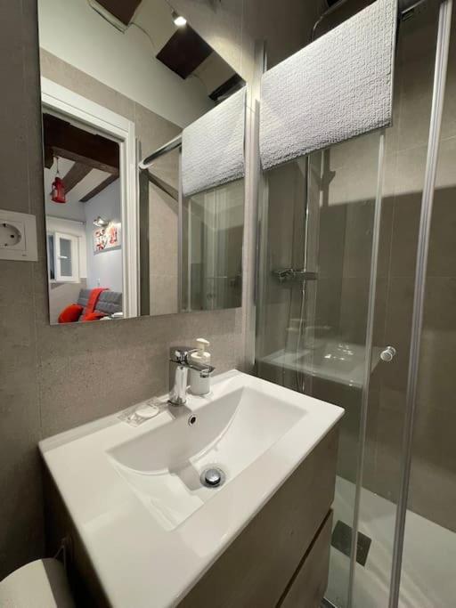 Apartamento Muy Centrico, Acogedor Y Completo