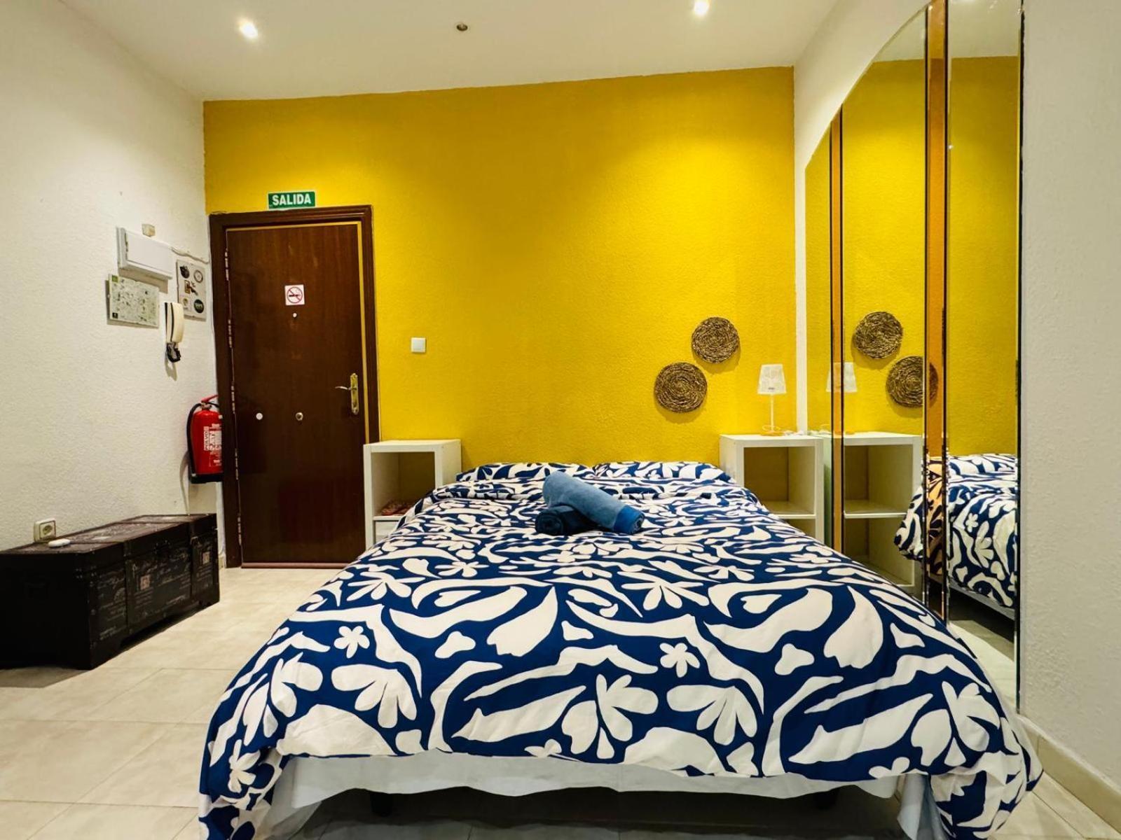 Apartment Charm -city Center- Calle Zurita