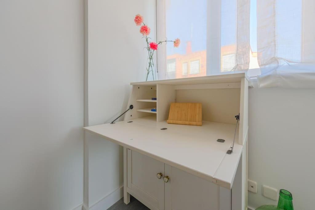 Apartment For Acogedor Temporal En San Isidro Ala68 Madrid