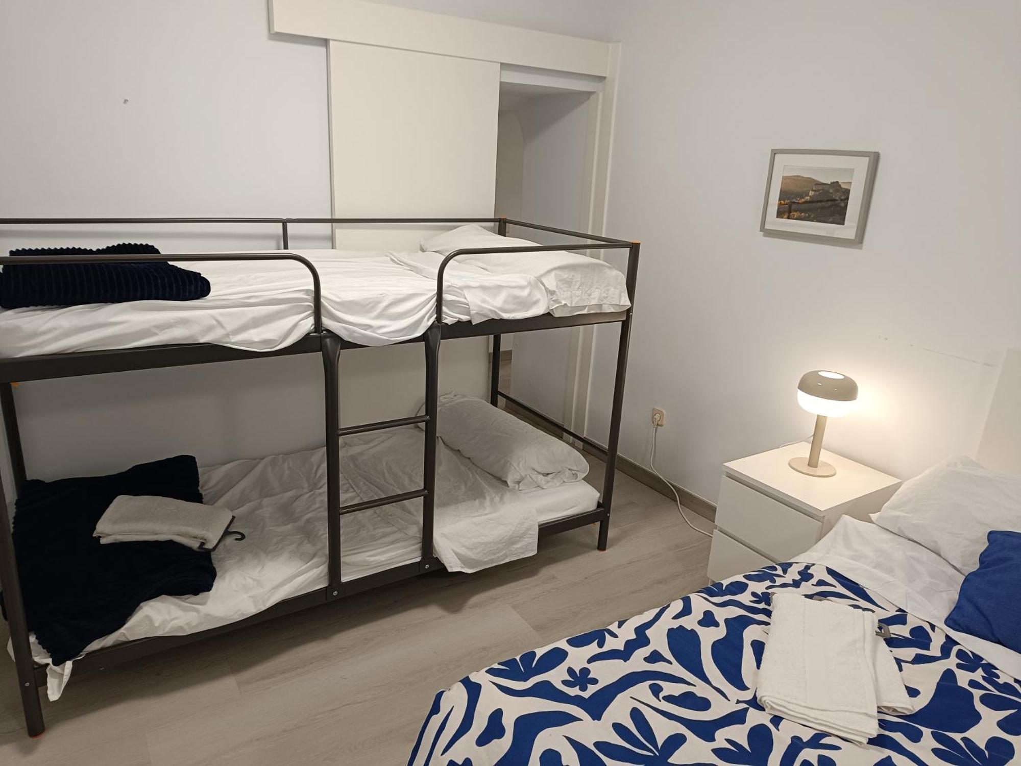 Mix Shared Room Habita compartida Madri