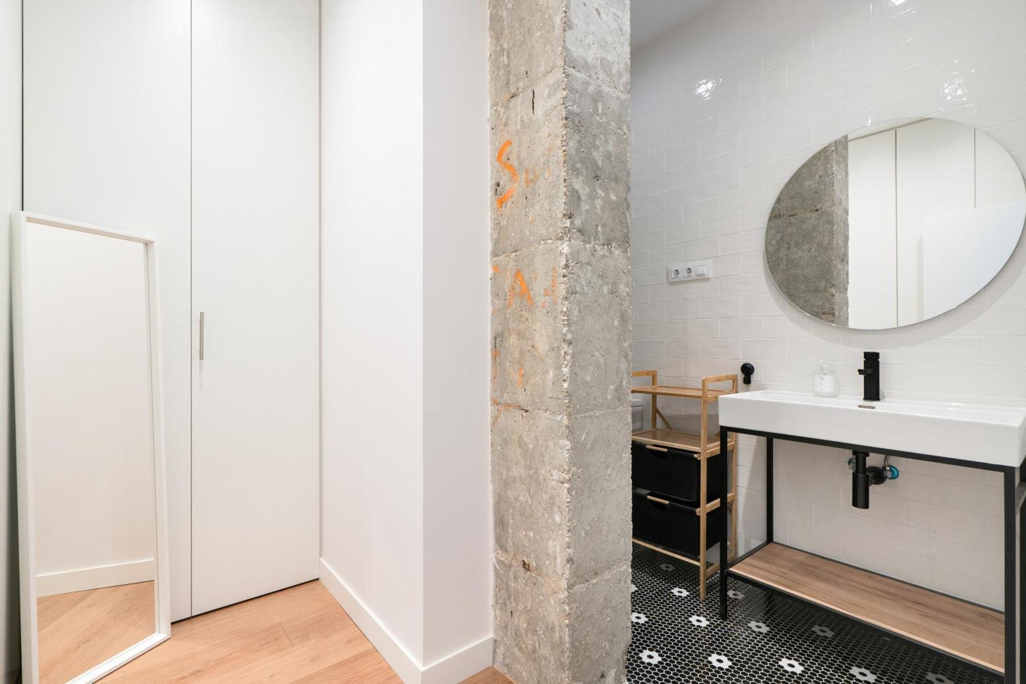 Encantador Estudio Chamartin Lejlighed