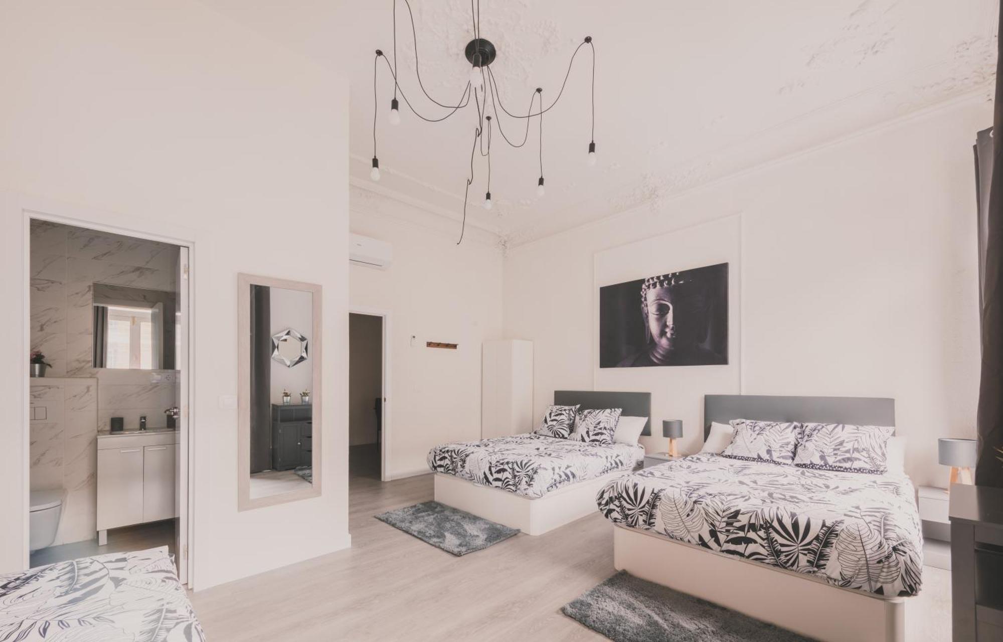 Apartamento Amplio Piso De 7 Habs, 4 Banos Sobre Calle Gran Via Madrid