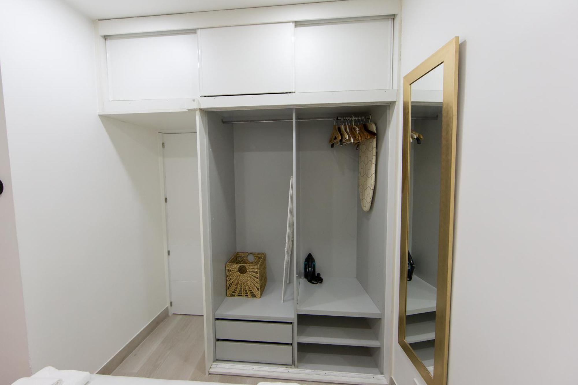 Wind Rose 7 - Reformado Julio 2024 Apartamento Madrid