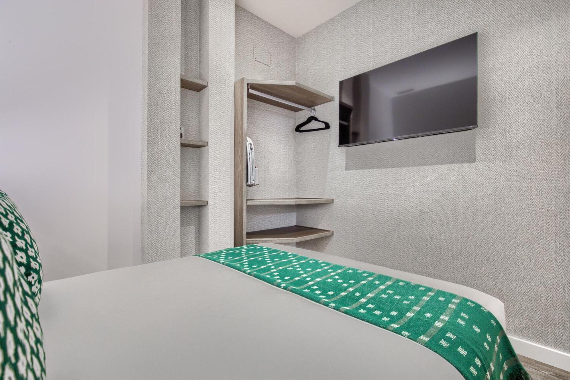Dobo Homes - G53 Apartment Madrid