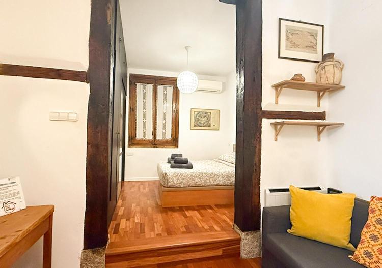 Apartment Almendro Madrid