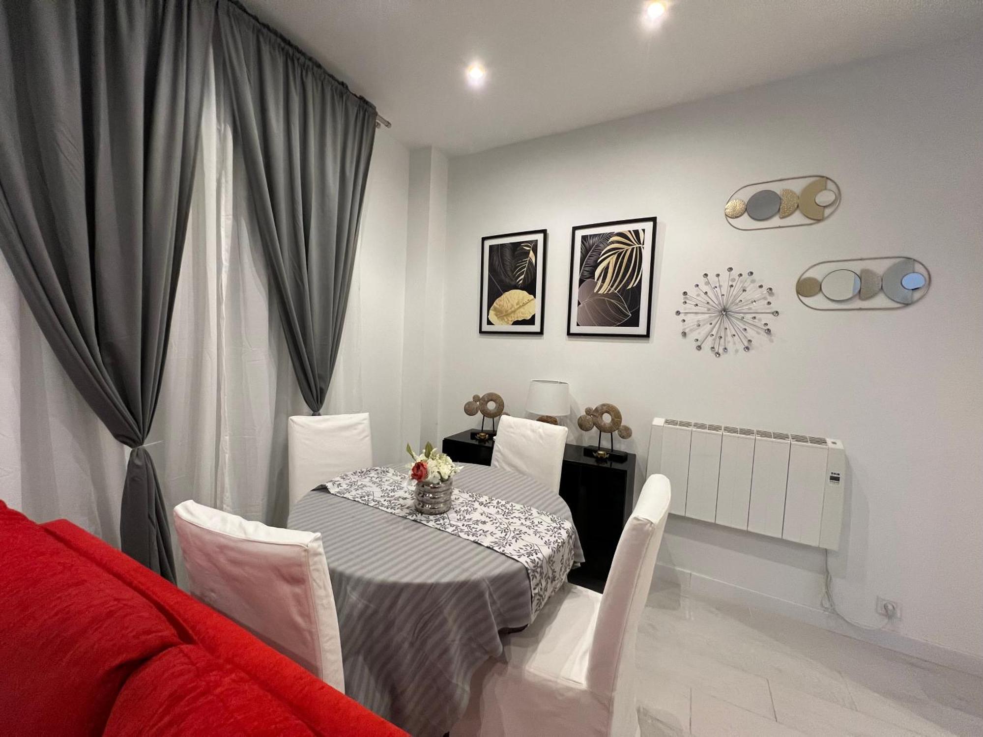 Cerca Del Santiago Bernabeu, La Castellana Apartment *