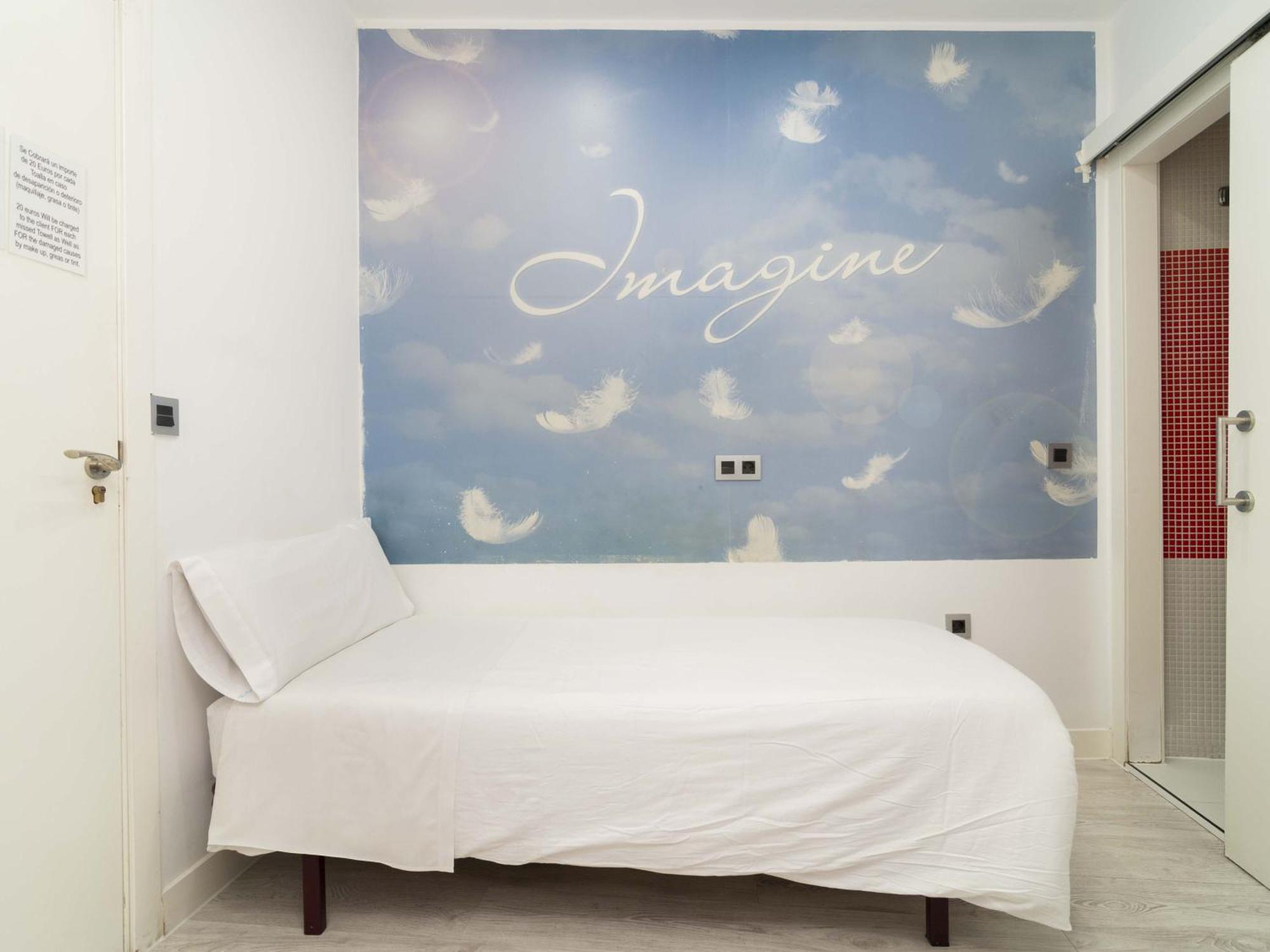 Foster Guest house 2*