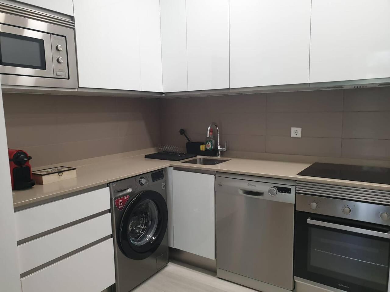 Piso Con Garaje Junto A Ifema Apartamento *