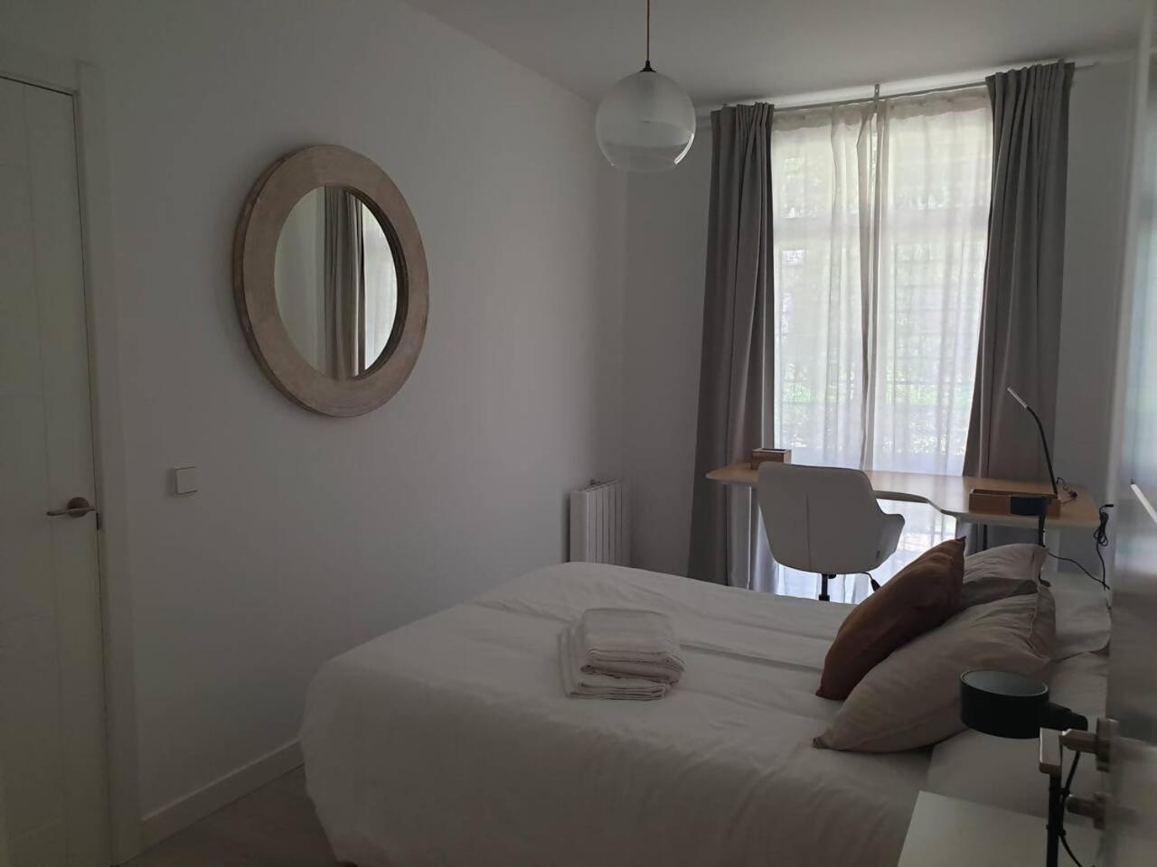 Piso Con Garaje Junto A Ifema Apartamento