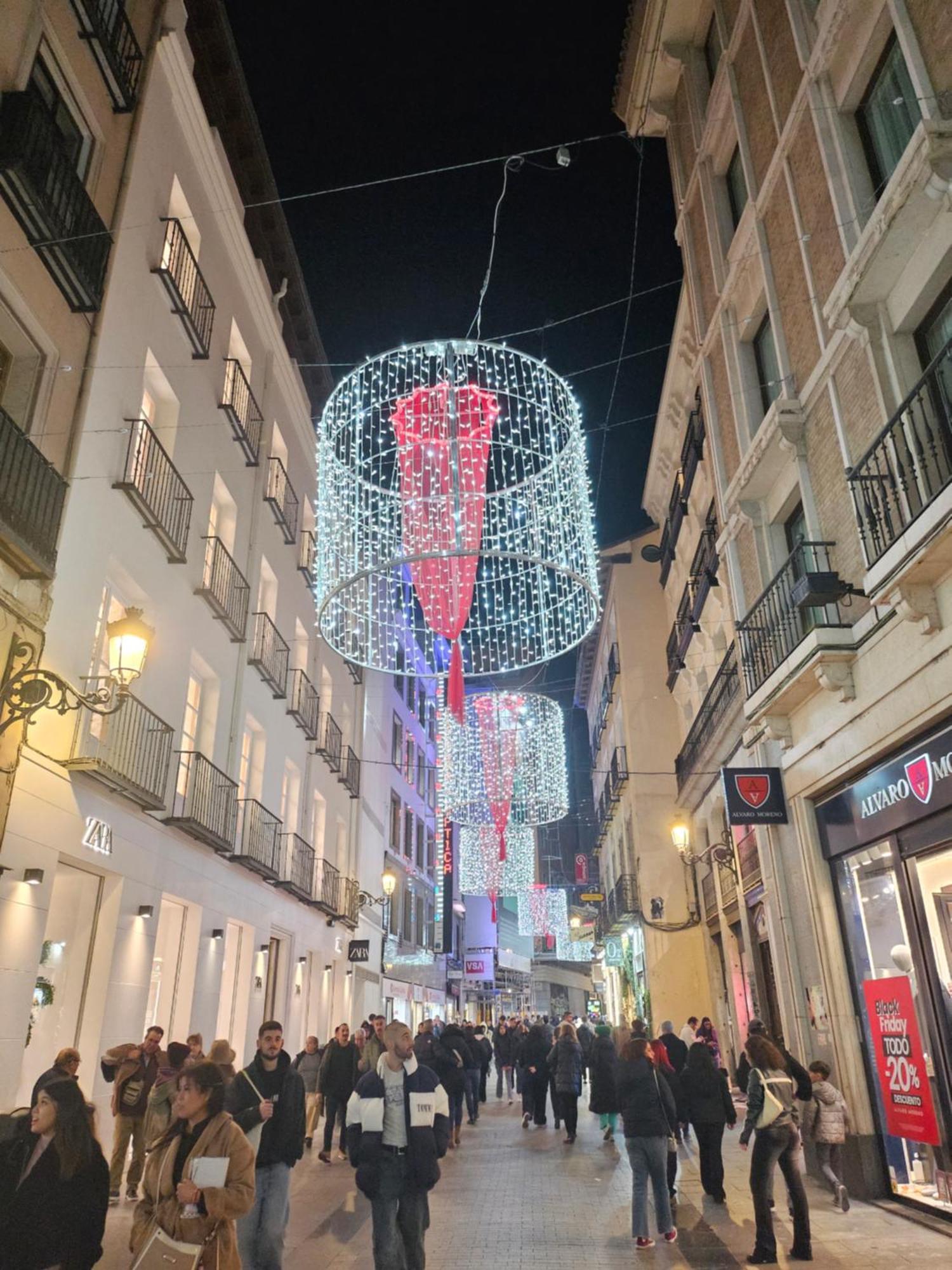 Pequeno En El Centro De Madrid