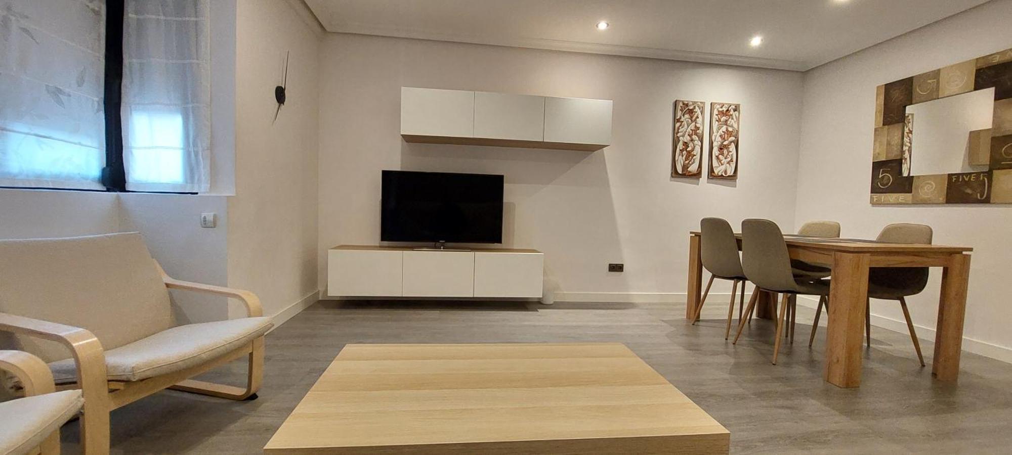 Piso A Dos Minutos Del Metro Apartamento