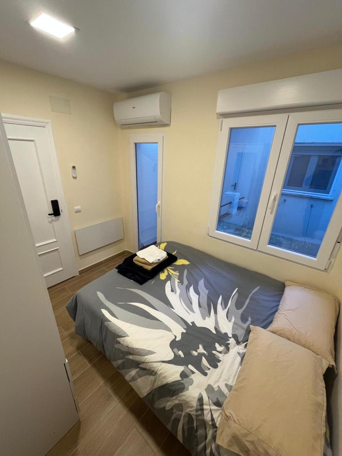 Piso De 3 Recien Renovado A 15 Mins De Sol Apartamento *