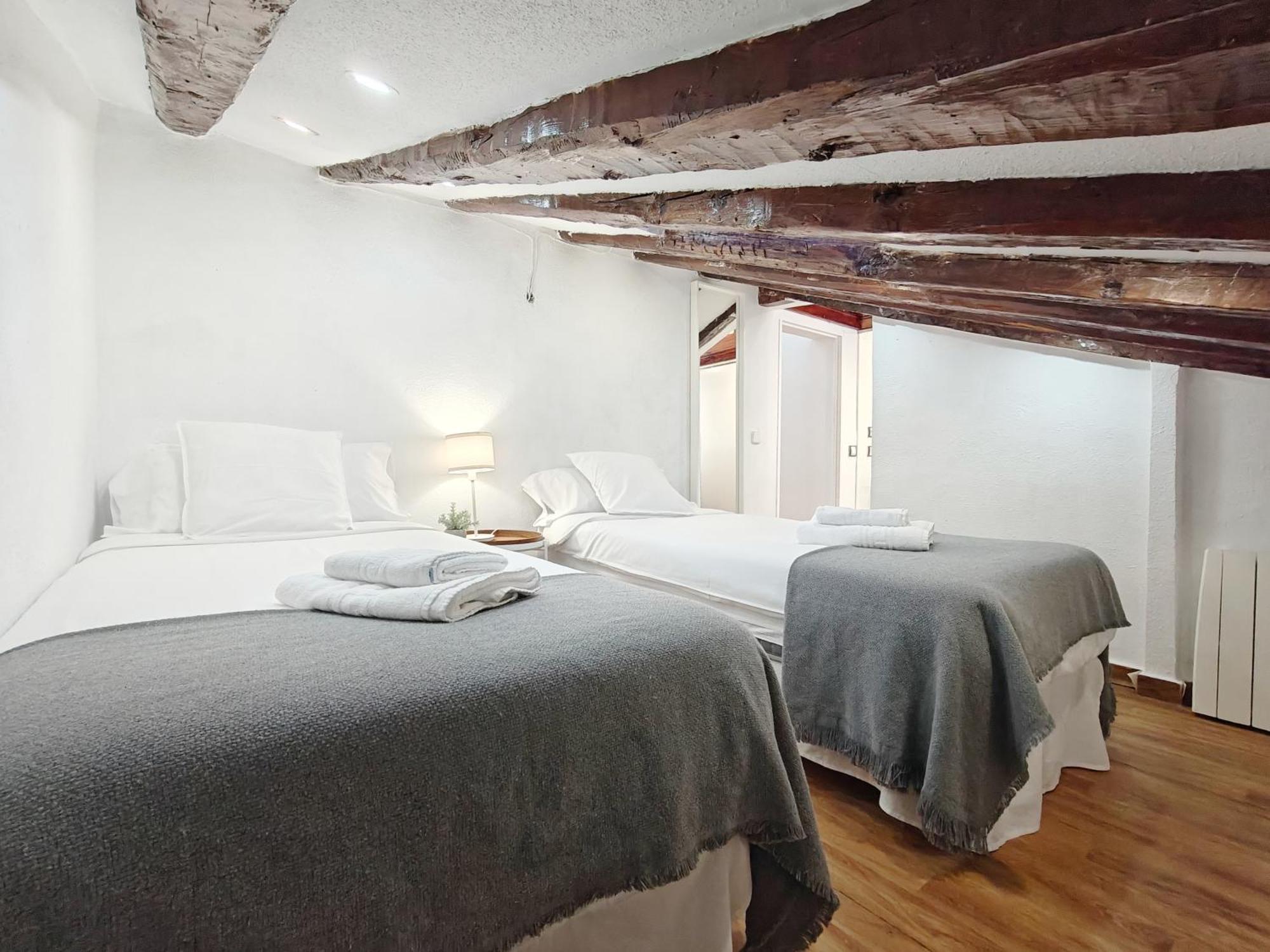 Fuencarral Apartment