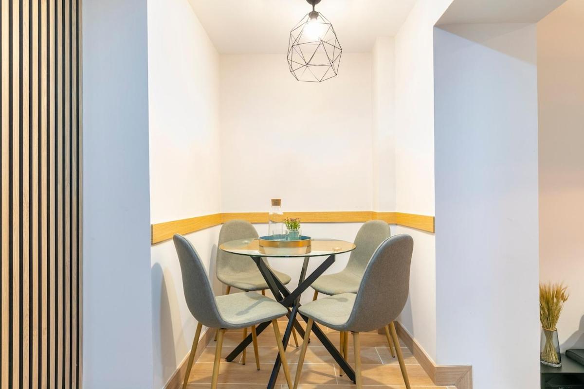 New And Spacious Loft Area Numancia Apartment *