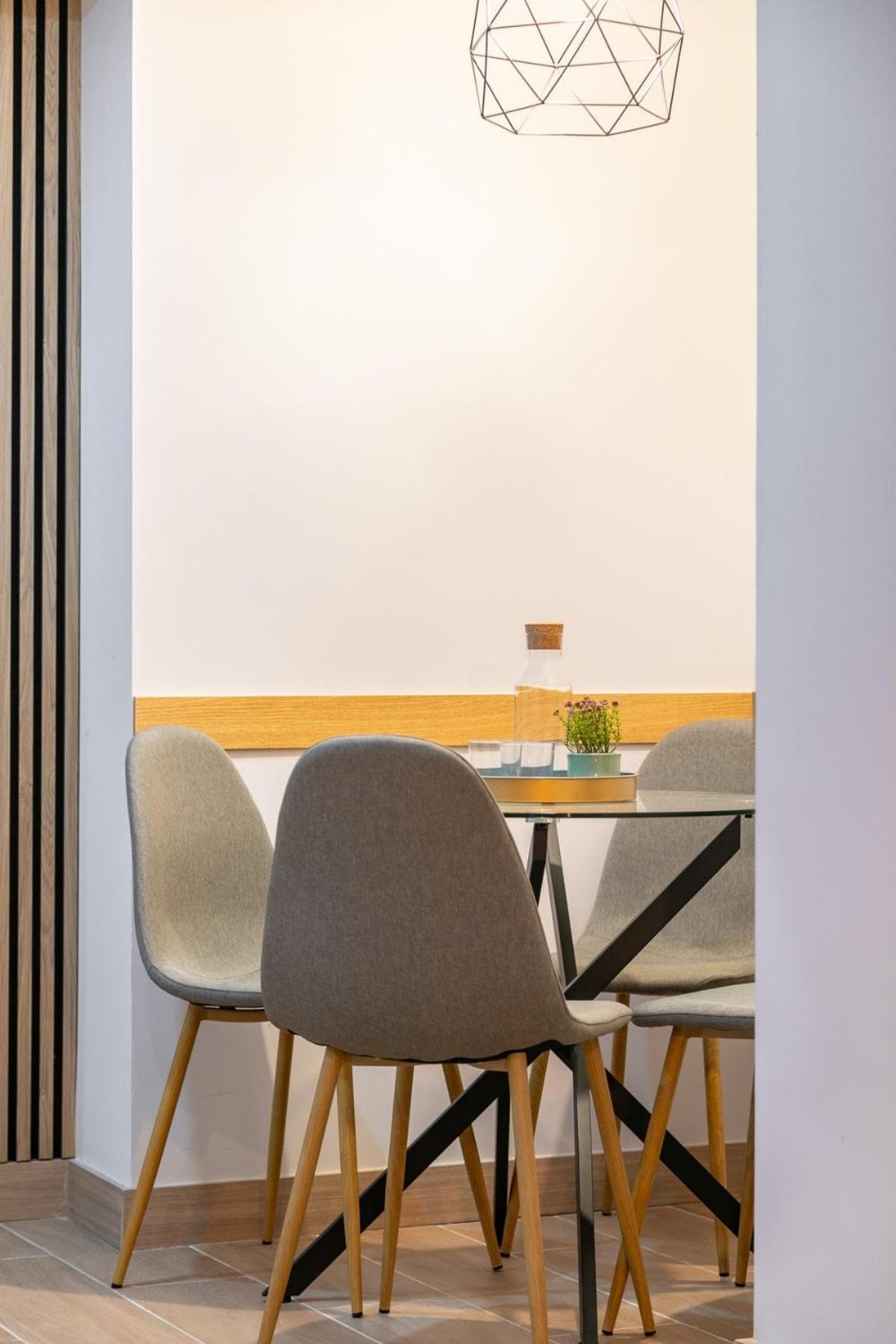 New And Spacious Loft Area Numancia *