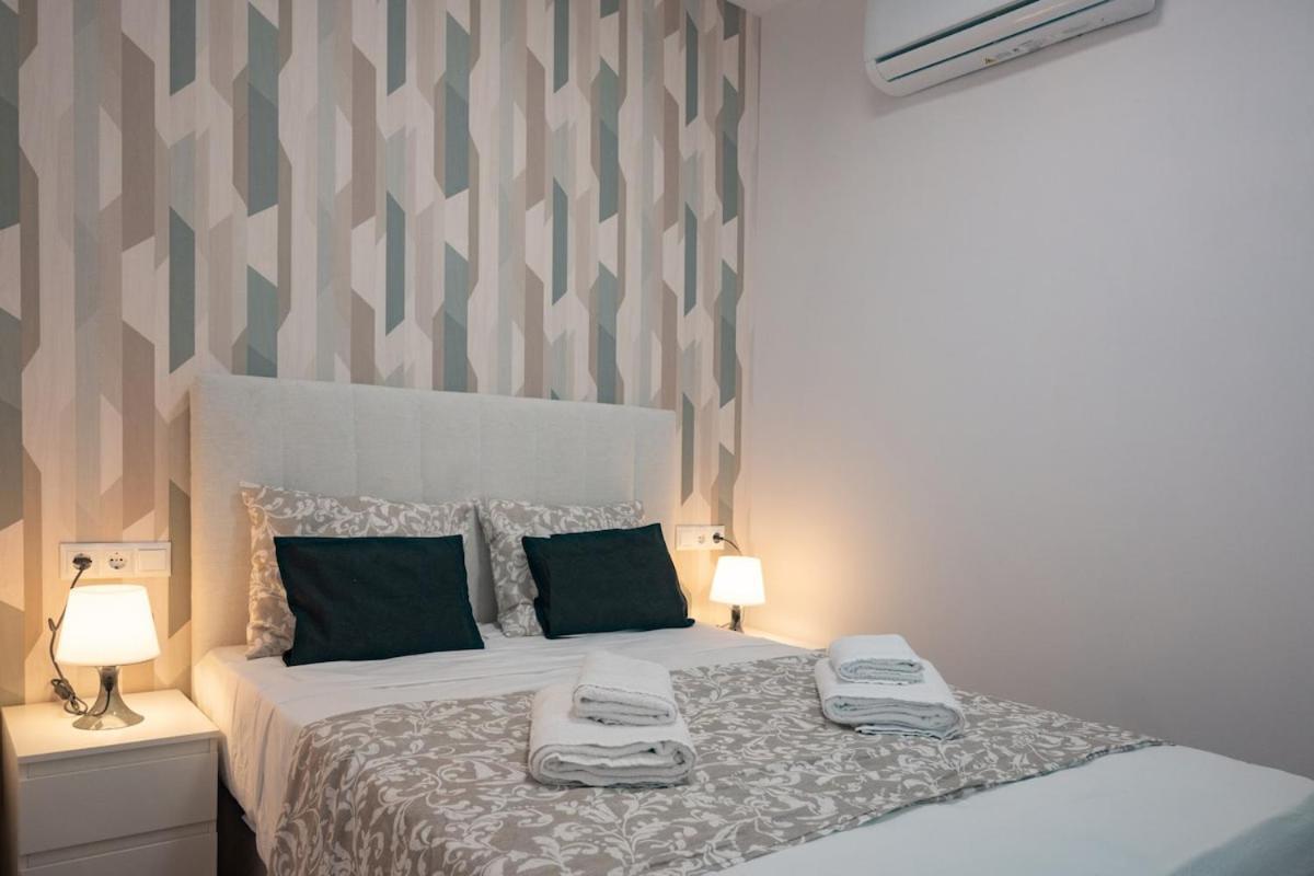 Luxurious In Malasana Centro Temporal Val21 * Madrid