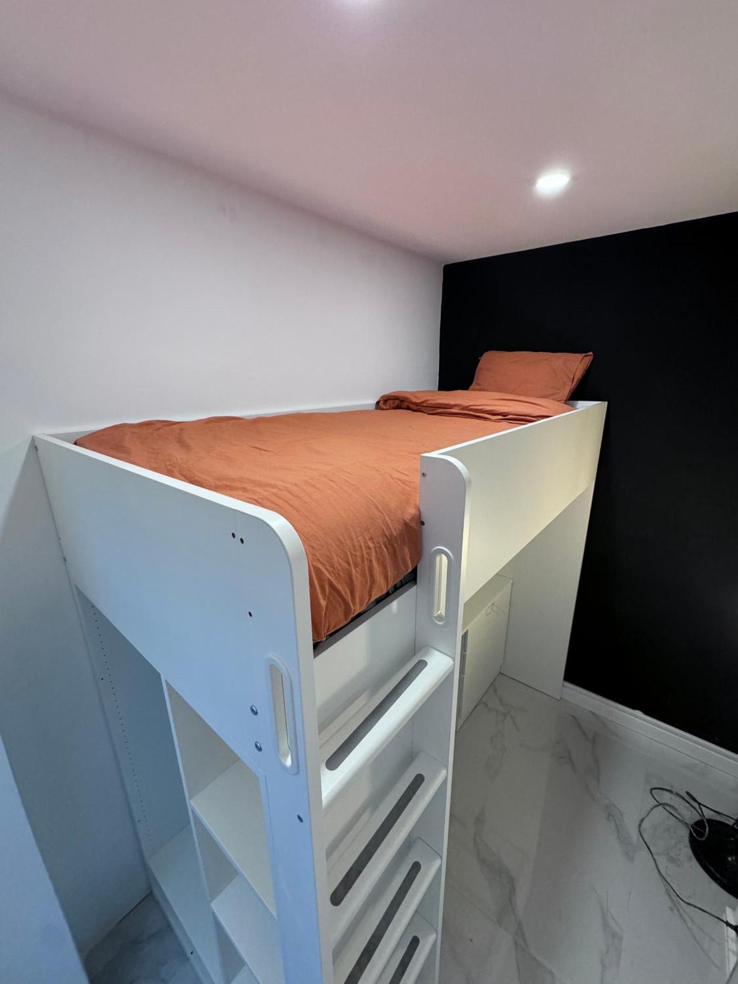 Casa Sana Corazon - Barrio Salamanca Apartment Madrid