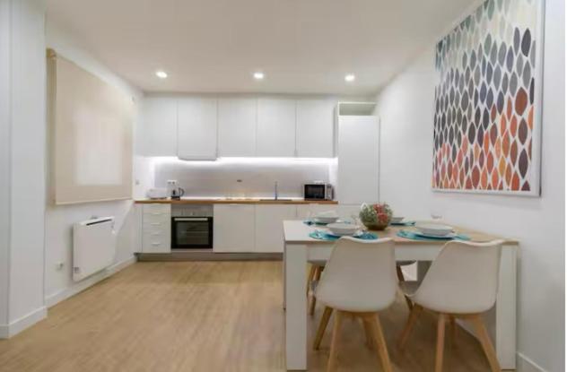 Apartment Artbel En Plaza Castilla -vizcainos