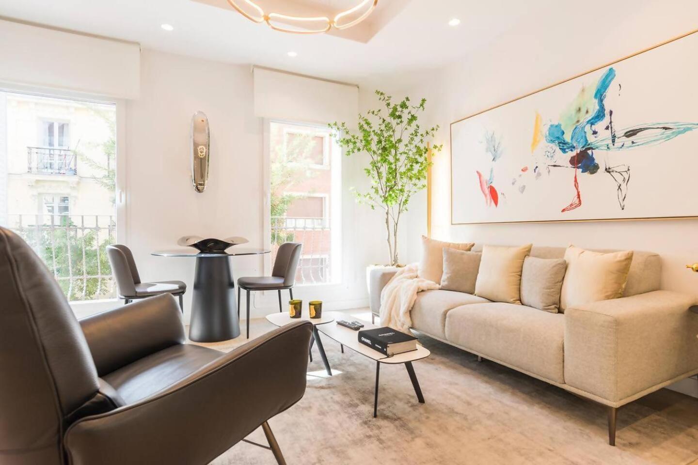 Apartment Locationcomfortdesignquality *