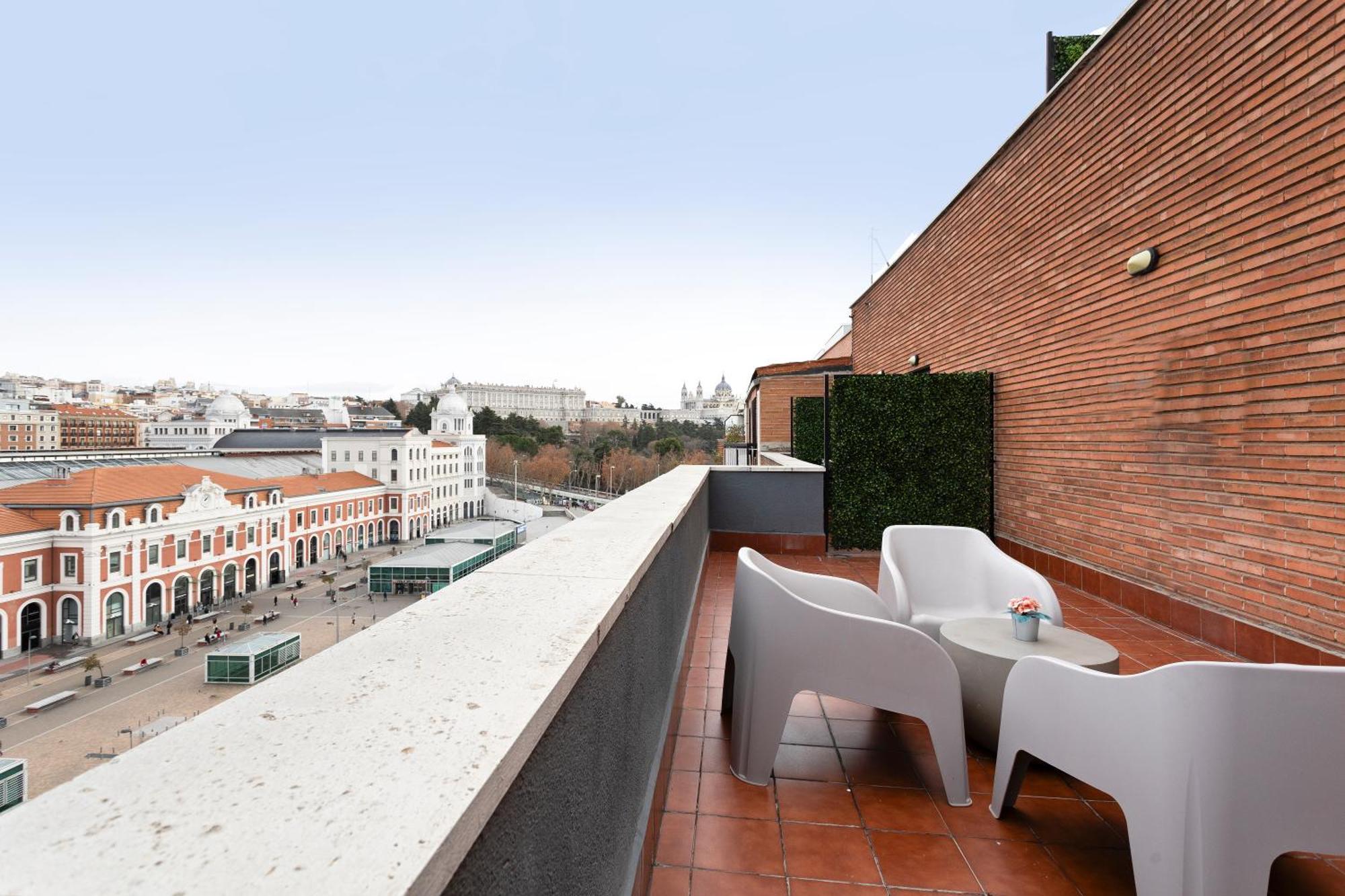 Hotel Acta Madfor
