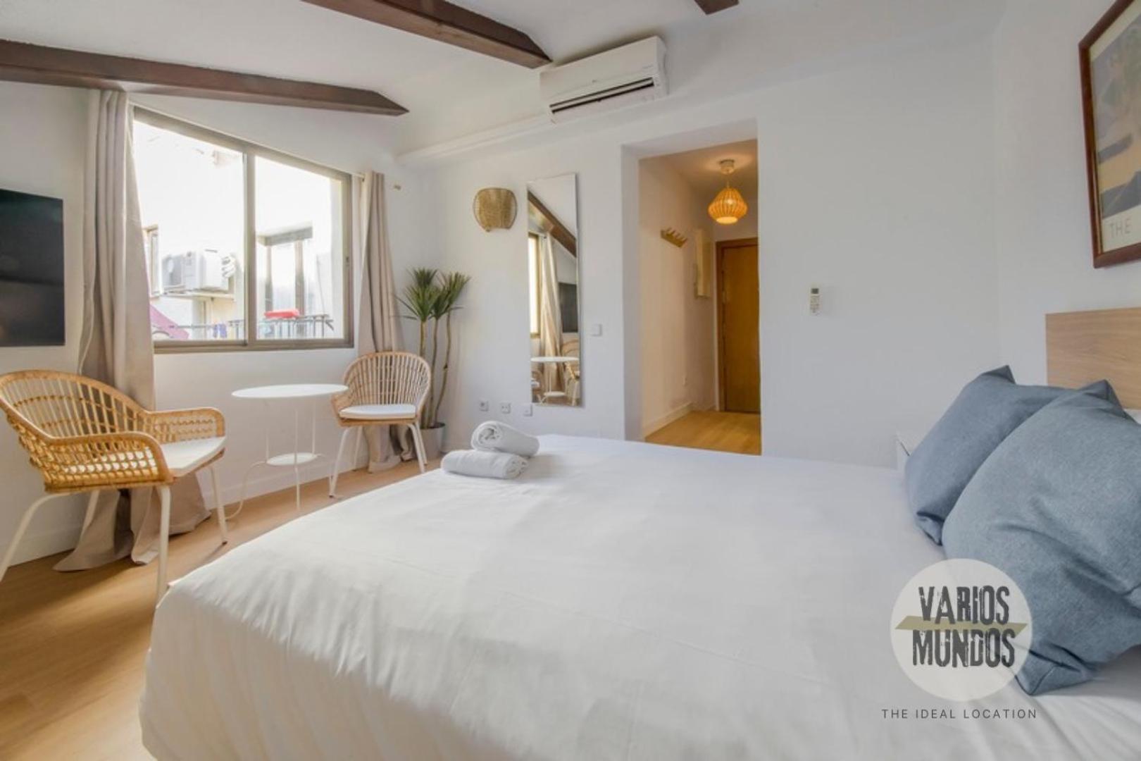 Apartment Despertar En 2, Carretas 25 *