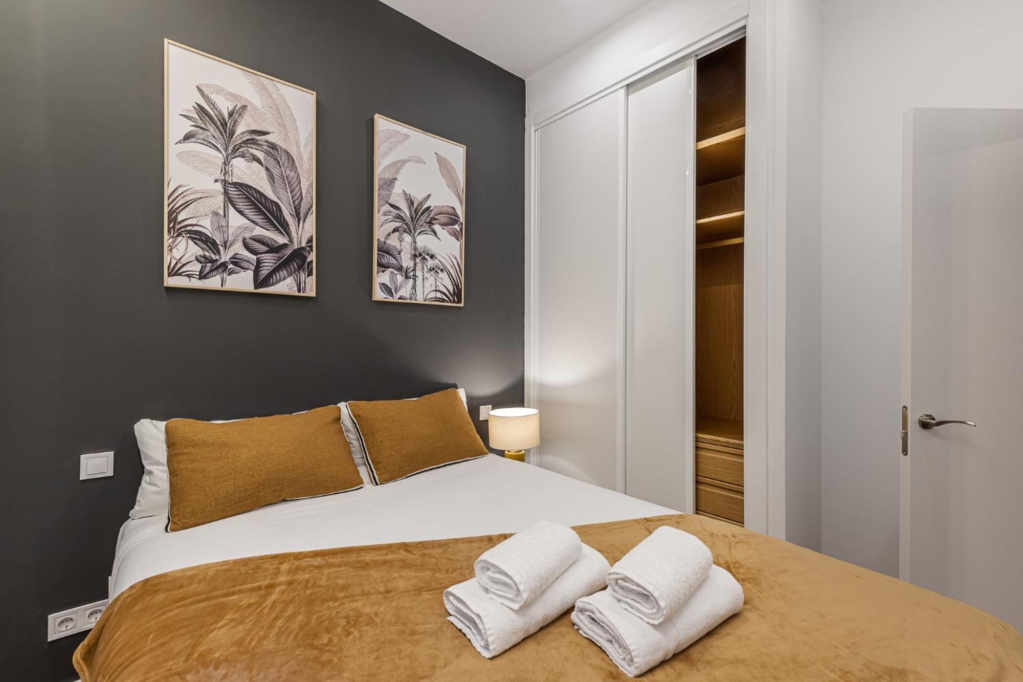 Queens Letras I - Alquiler Corta Duracion Apartment Madrid