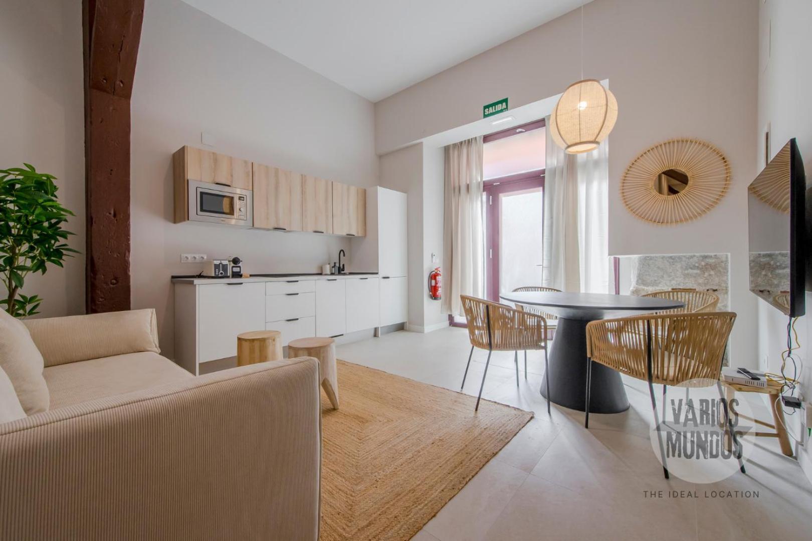Apartment Toque De 8 En Tesoro 6 E3 *