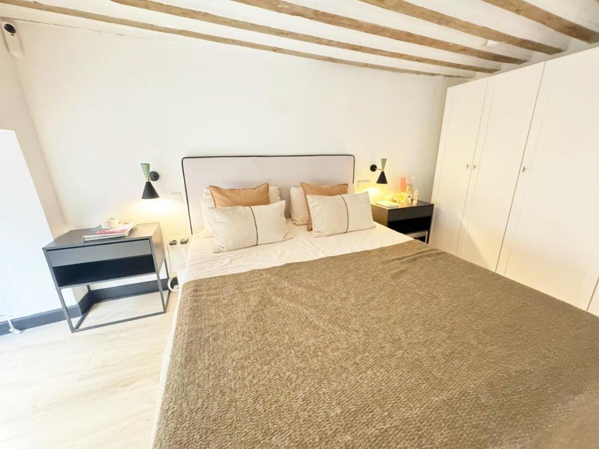 La Vida Malasana For 4 Guests * Madrid