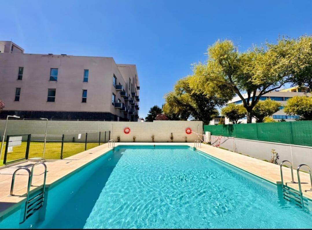 Fancy With Terrace & Pool - South Madrid