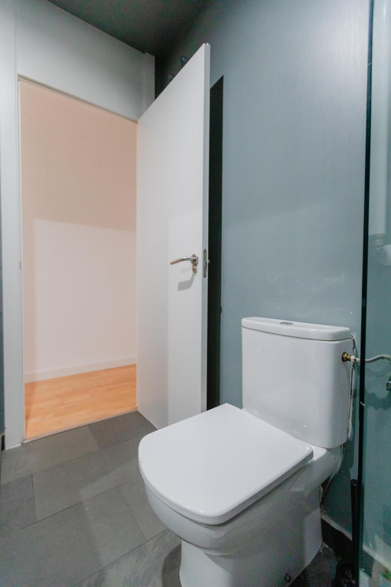 Cozy Modern In Madri