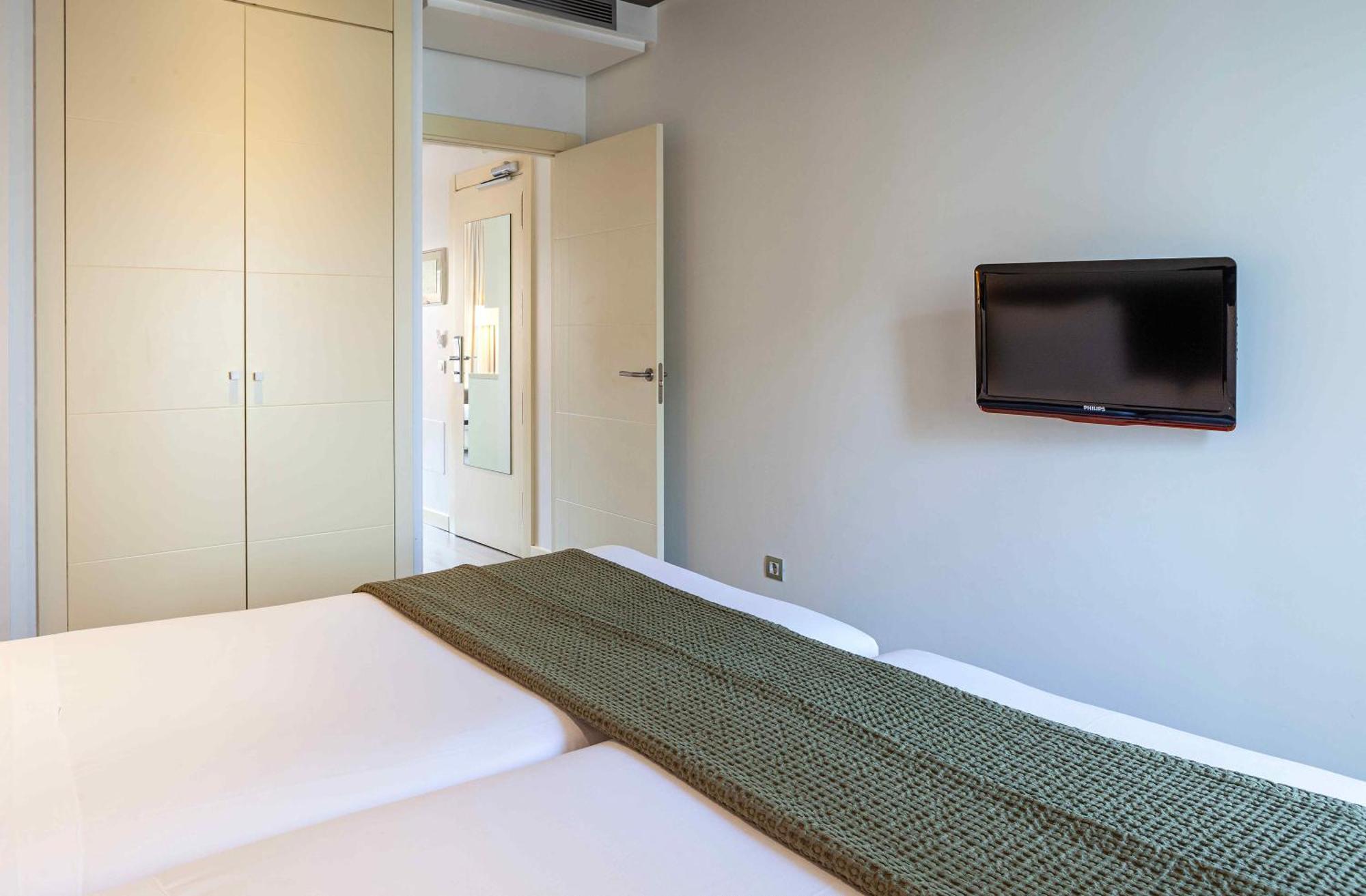 Viena Plaza De Espana Lejlighedshotel 3*
