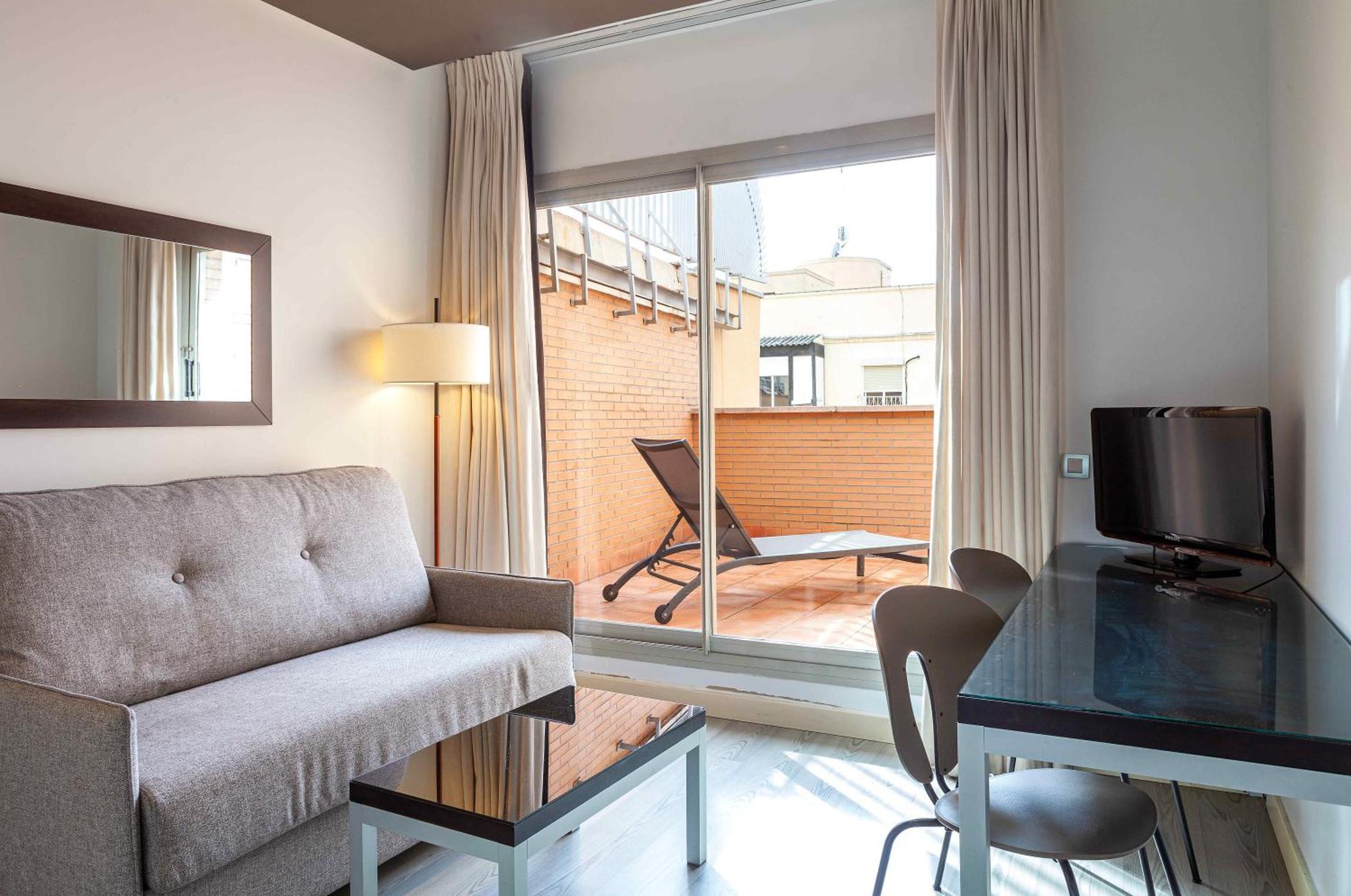 Viena Plaza De Espana Lejlighedshotel 3*