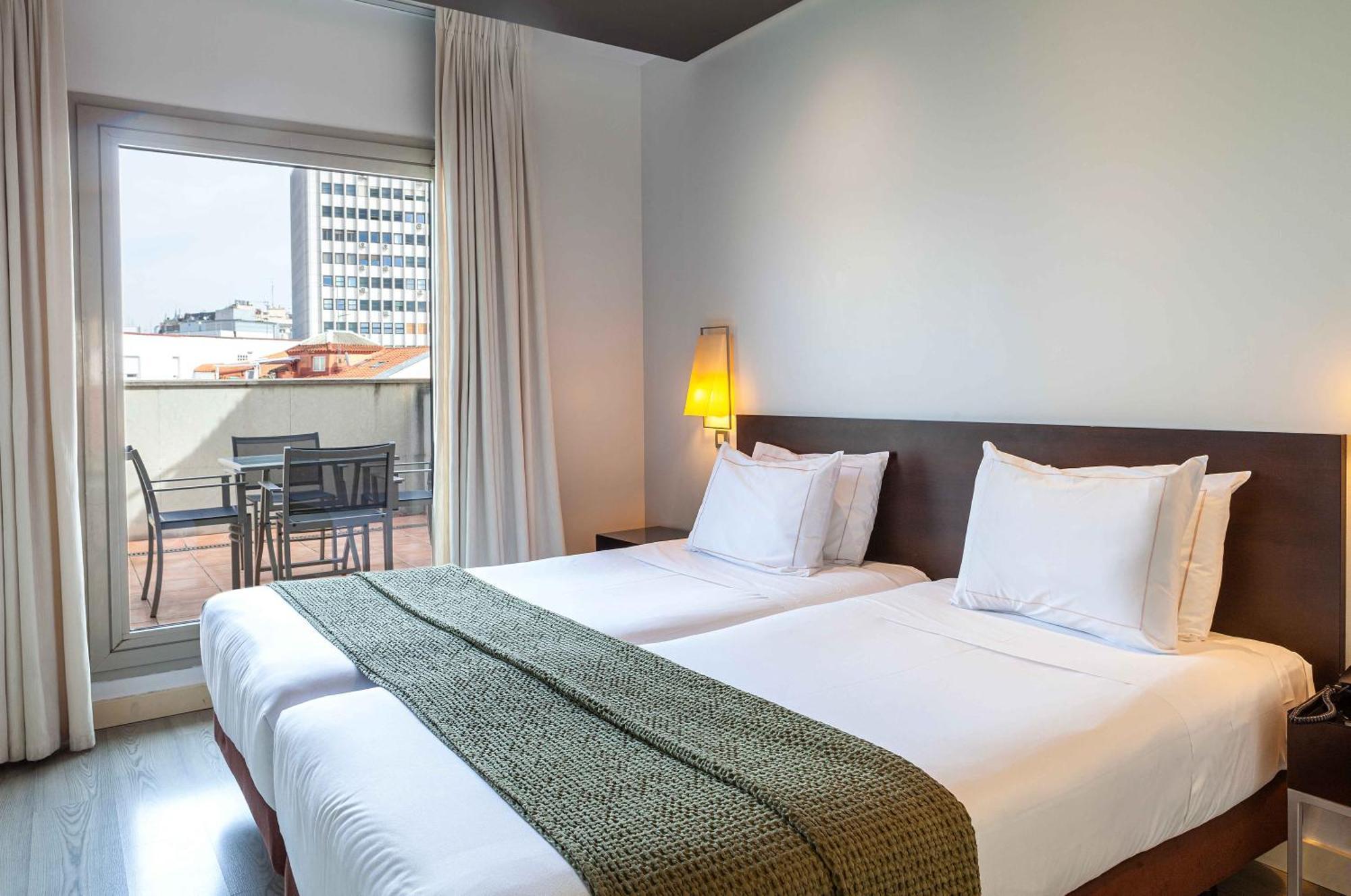 Lejlighedshotel Viena Plaza De Espana 3*