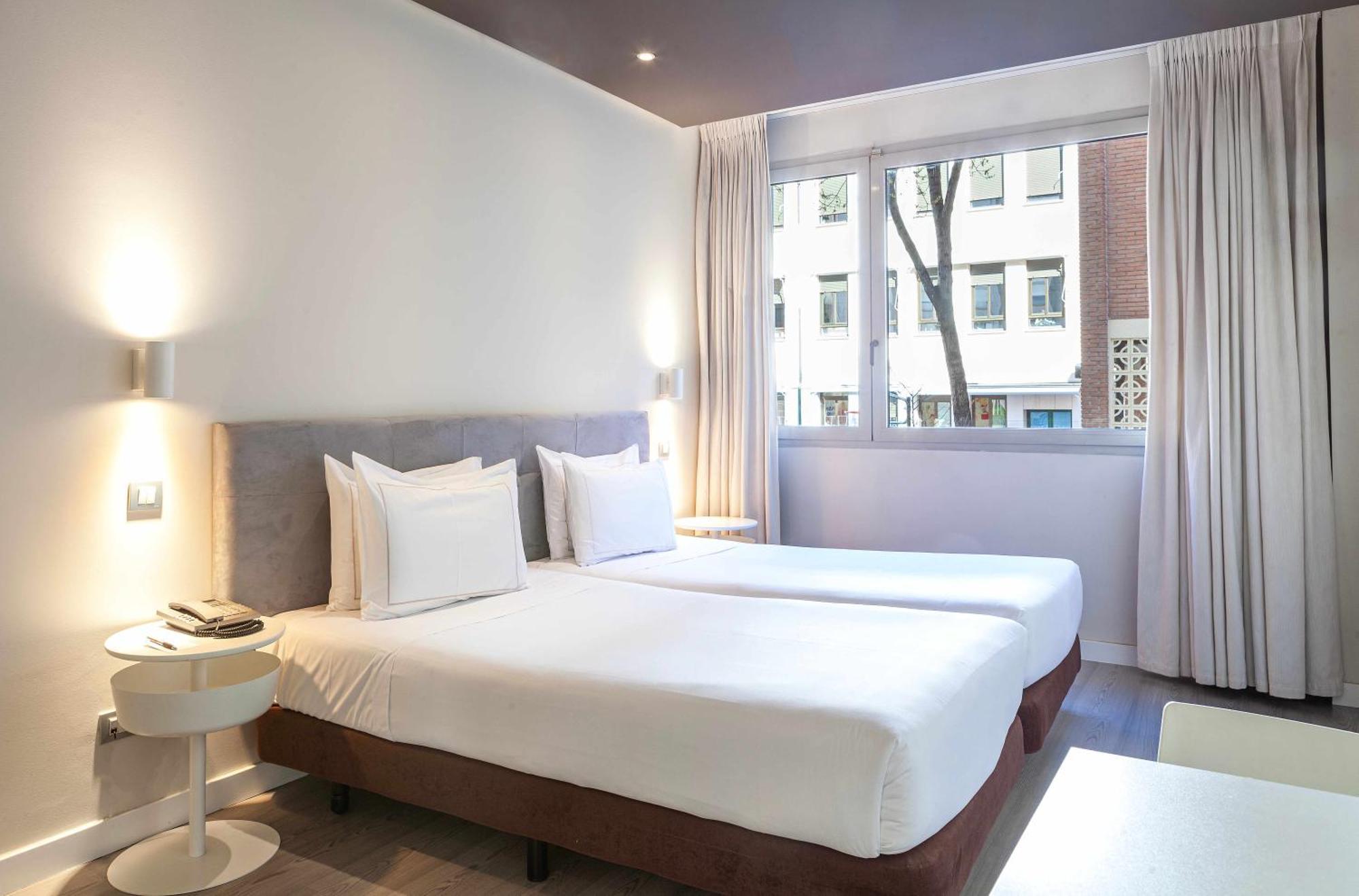 Viena Plaza De Espana Lejlighedshotel Madrid
