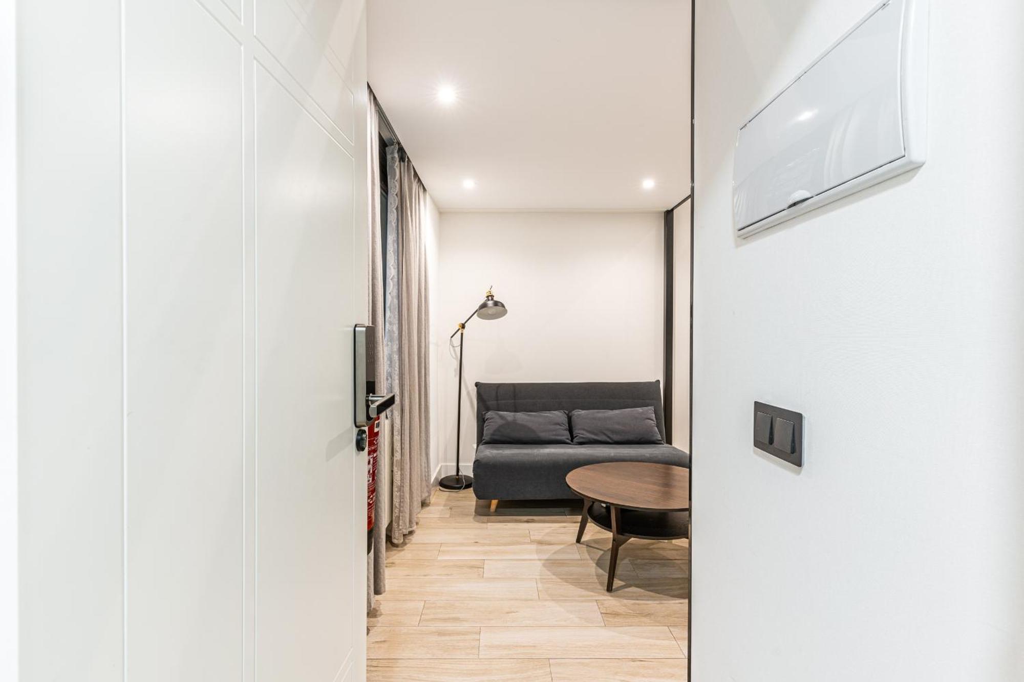 Cc Atocha Apartment Madrid