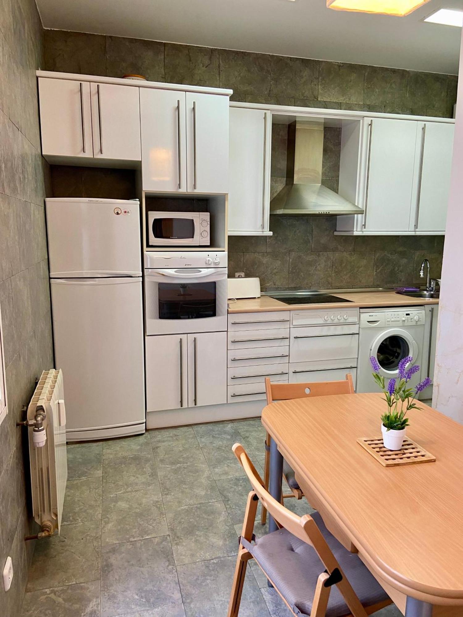 Plaza Del Sol Cozy Apartment! Apartment Madrid