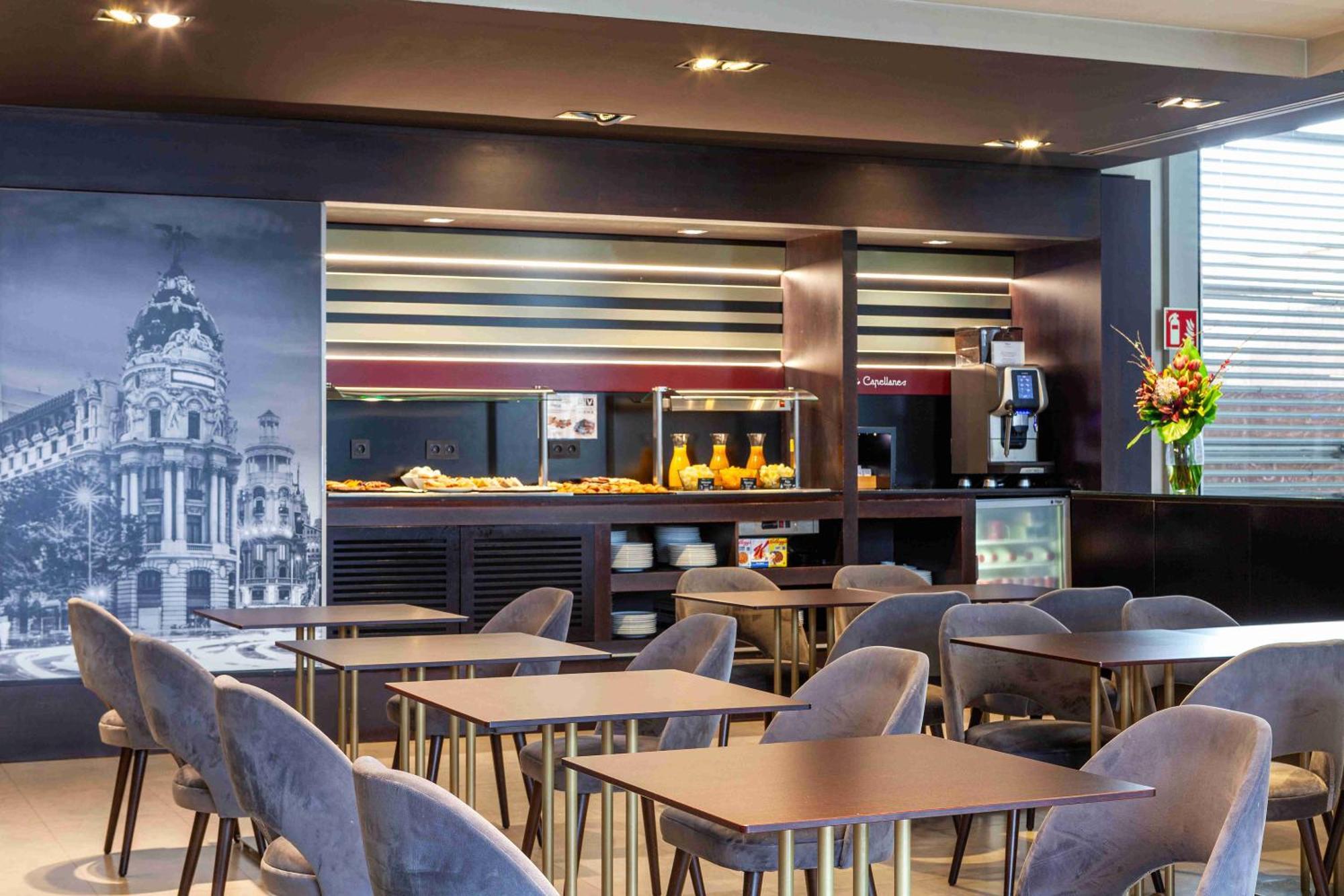 Viena Plaza De Espana Lejlighedshotel 3*