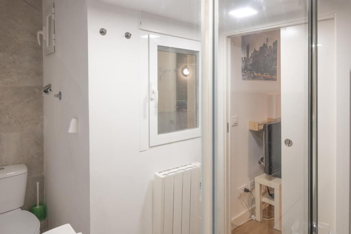 Modern, Temporary, And Practical In Chamberi Var12