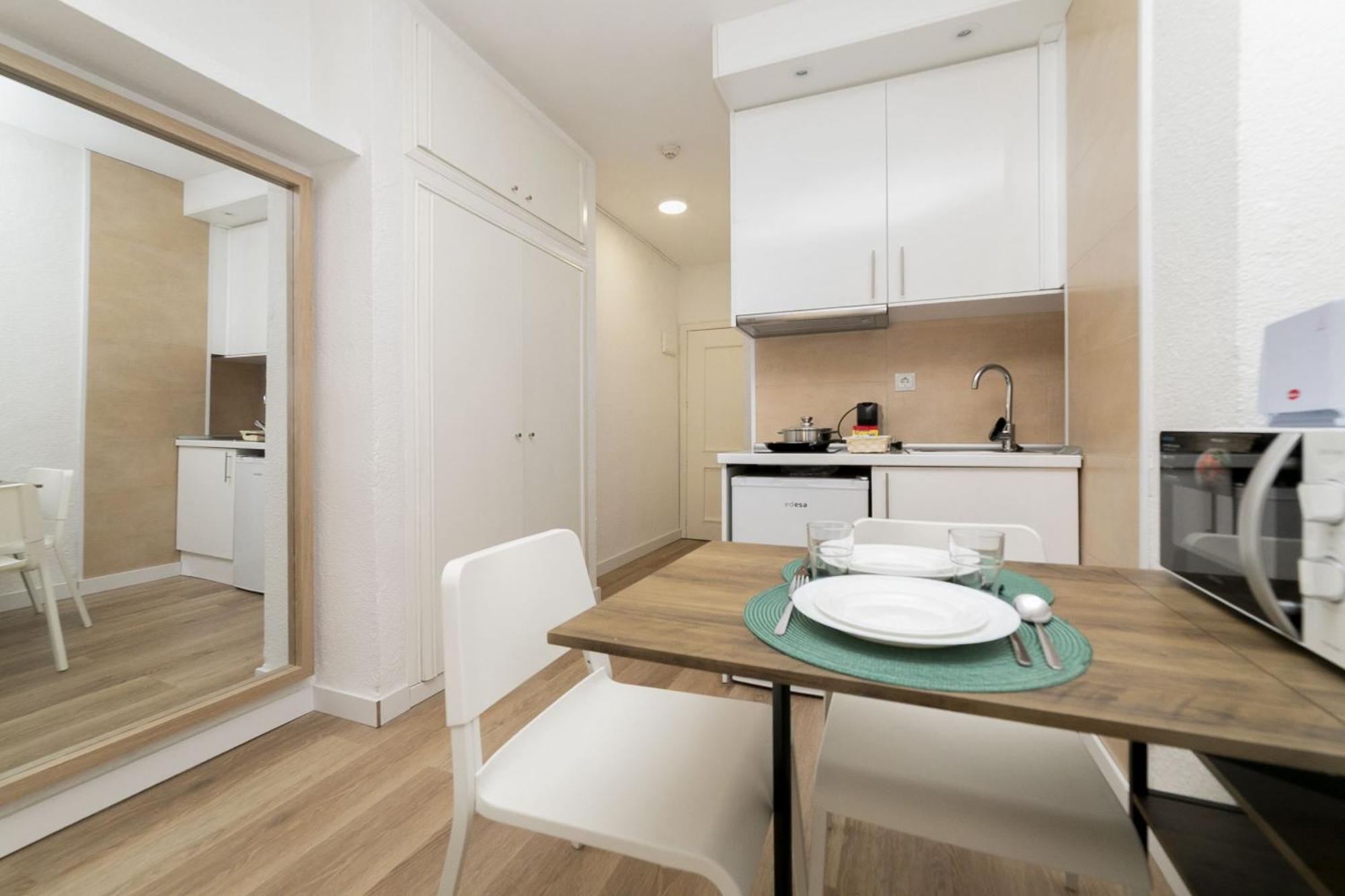 Classy Ix - Ferga Apartment *