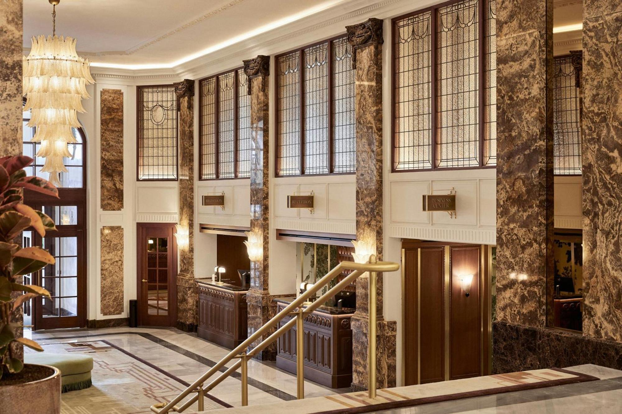 The Palace, A Luxury Collection Hotel, Hotel 5*