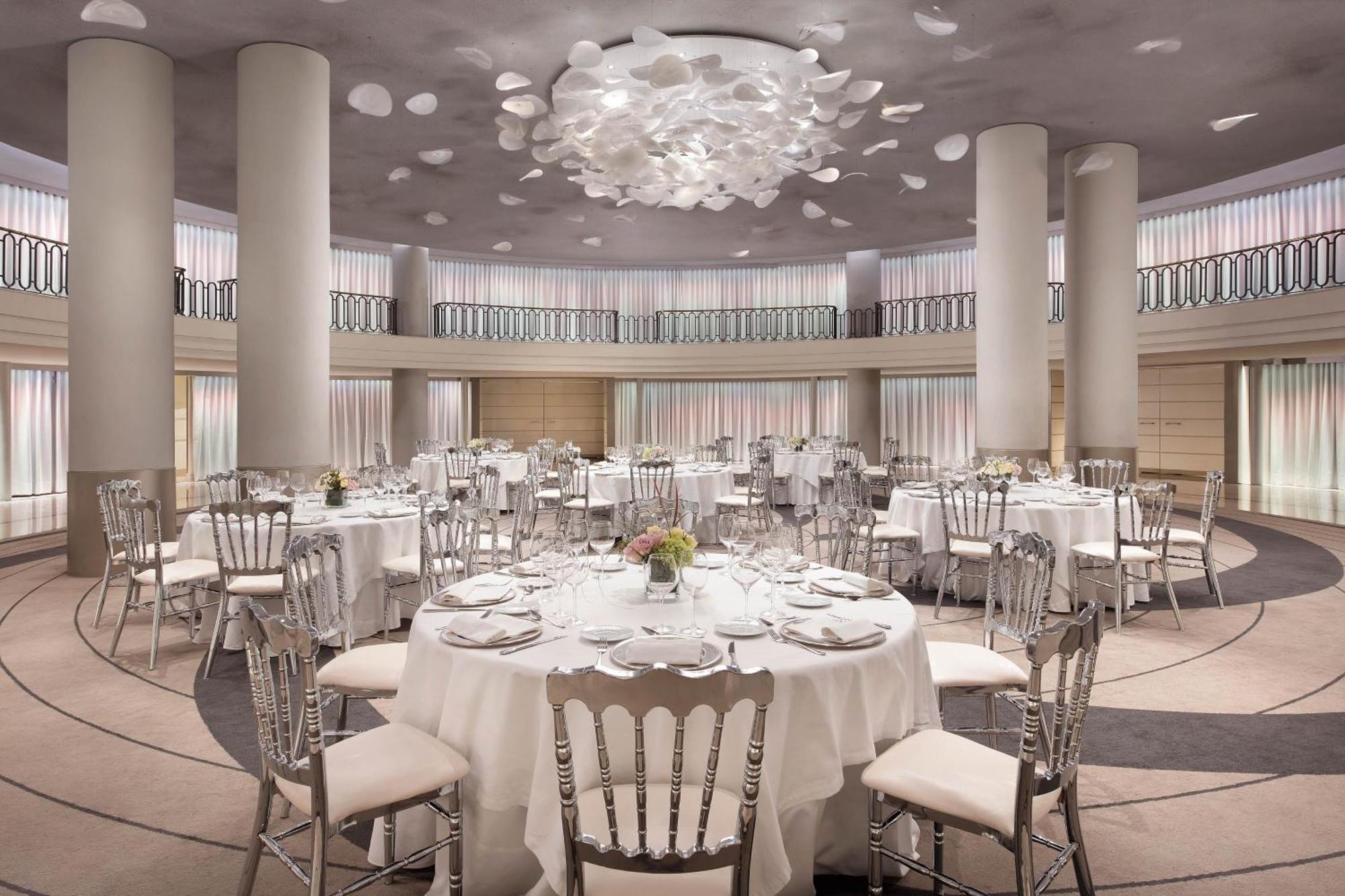 The Palace, A Luxury Collection Hotel, Hotel 5*