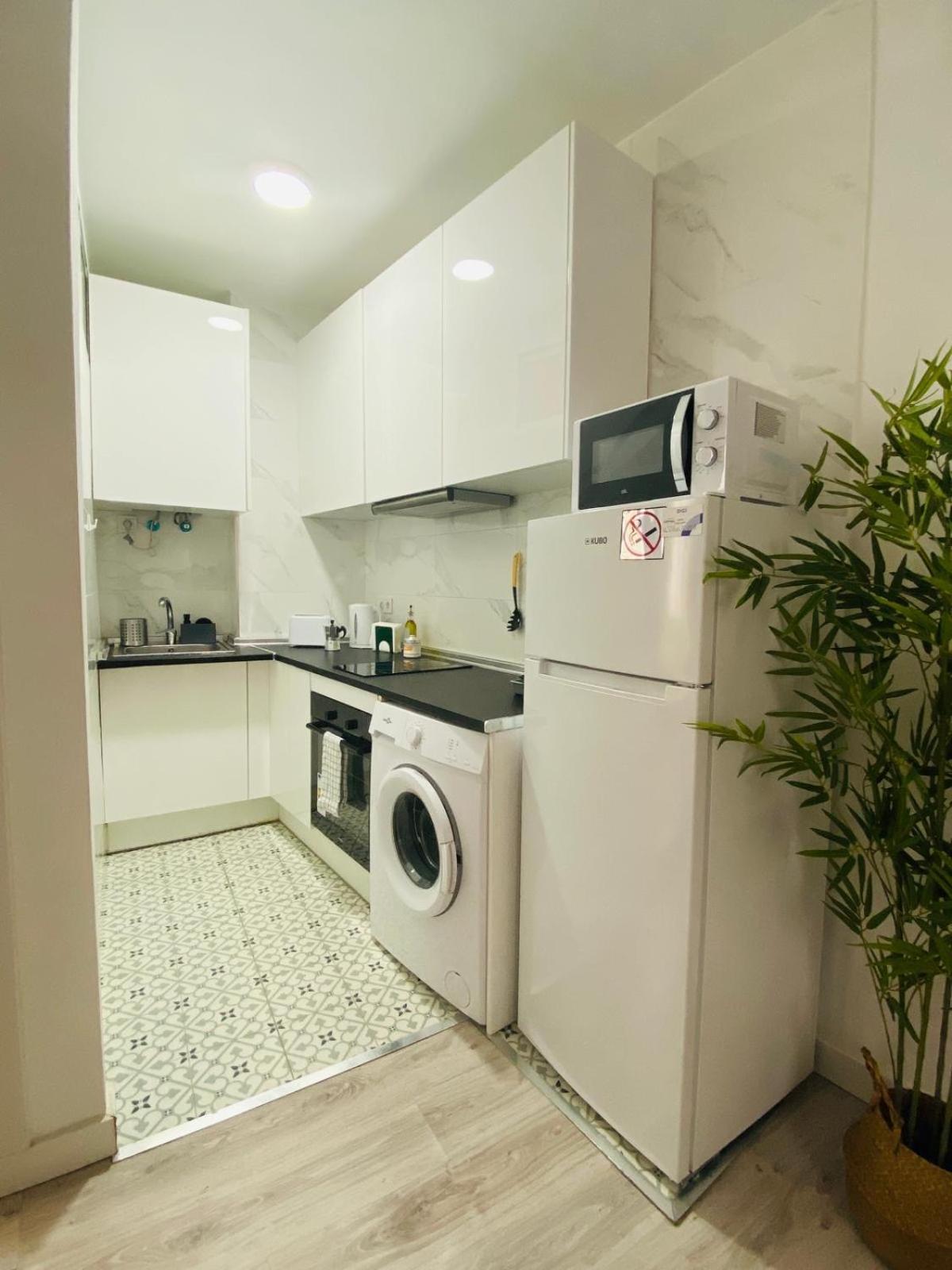 Nuevo En Bravo Murillo Apartamento *