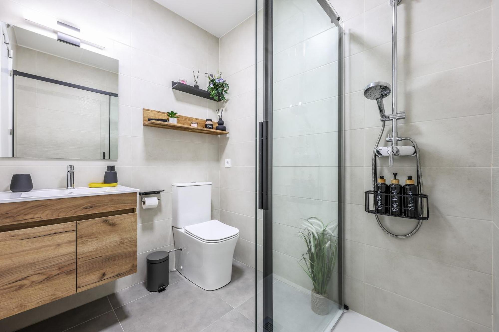 Fancy With Terrace & Pool - South Apartment