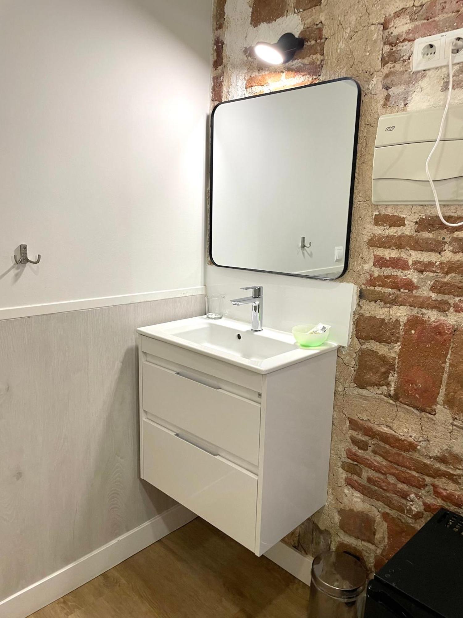 Gasthof Hostal Madrid 3*