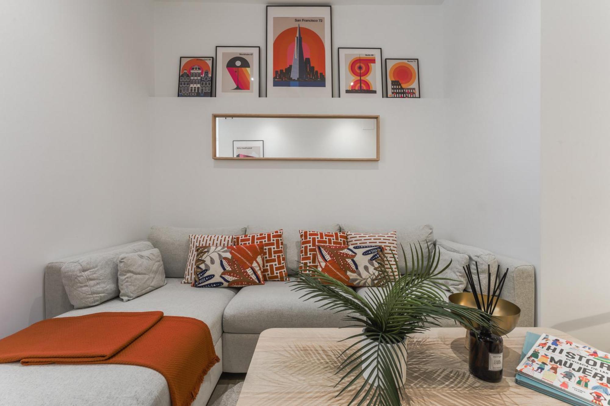 Apartment 3min Walk - Retiro & Atocha - Luxury District And Desk