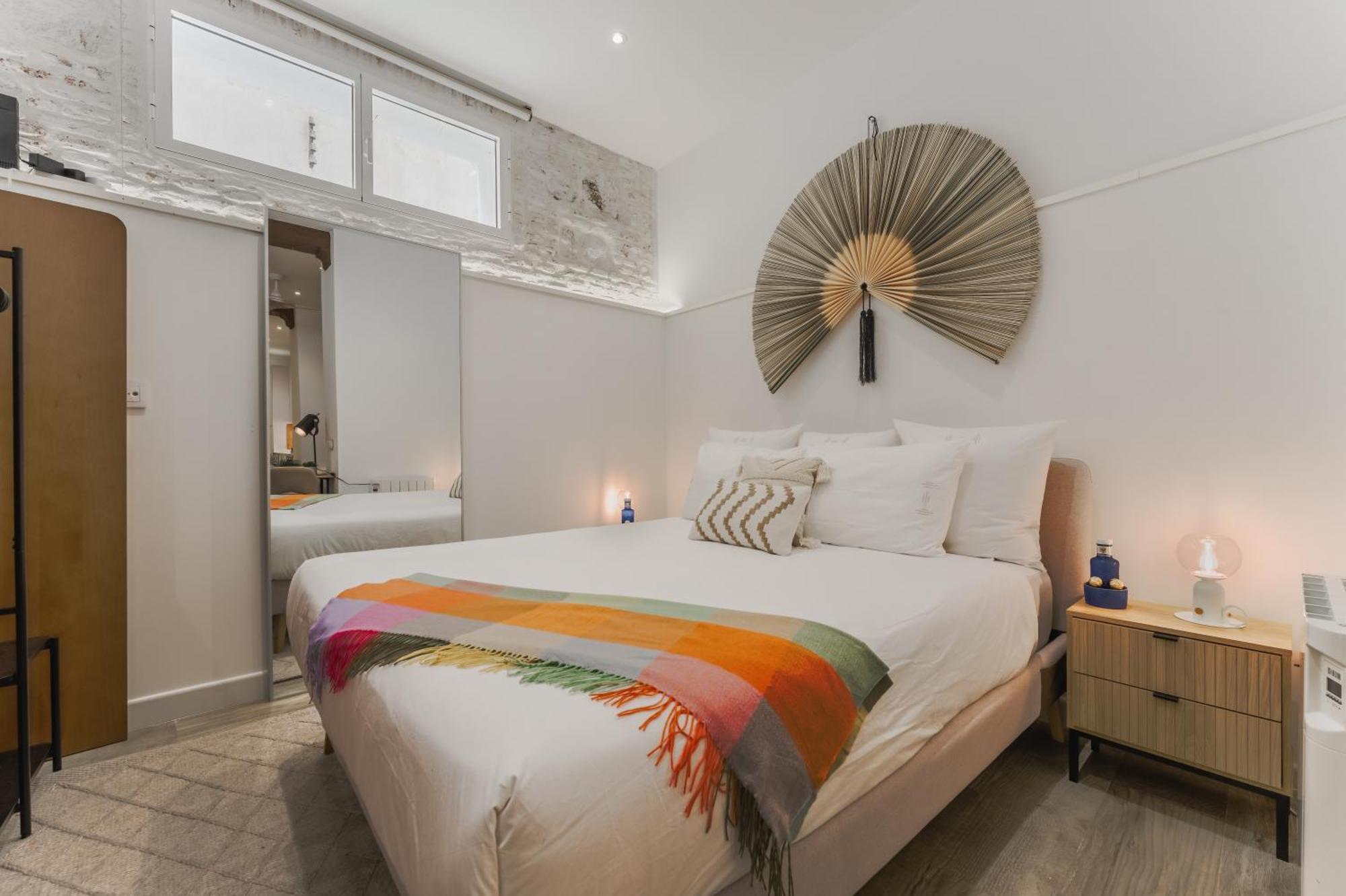 3min Walk - Retiro & Atocha - Luxury District And Desk