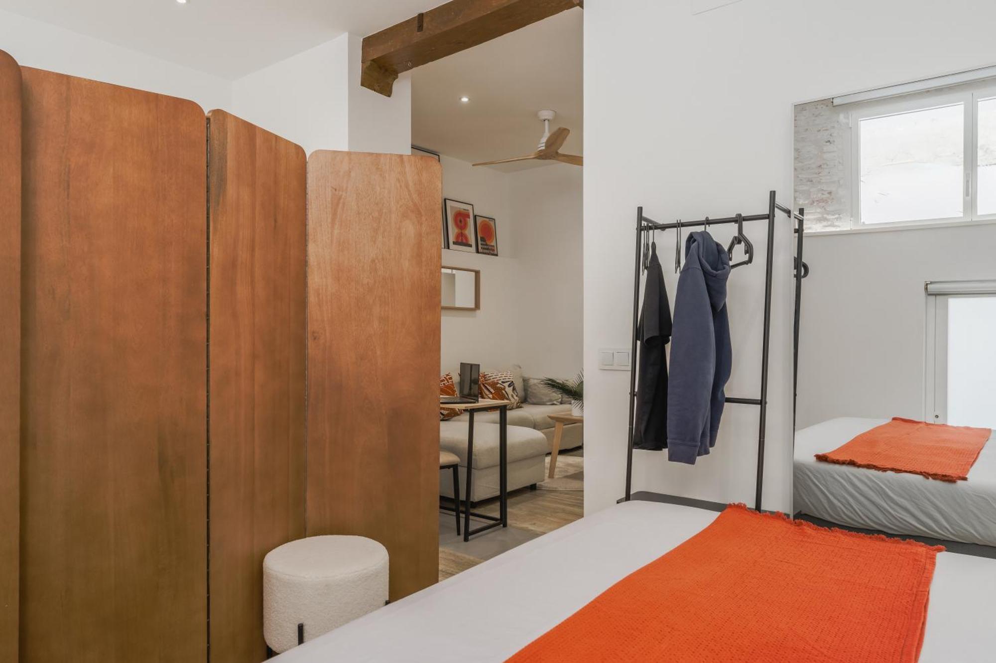 3min Walk - Retiro & Atocha - Luxury District And Desk Apartment