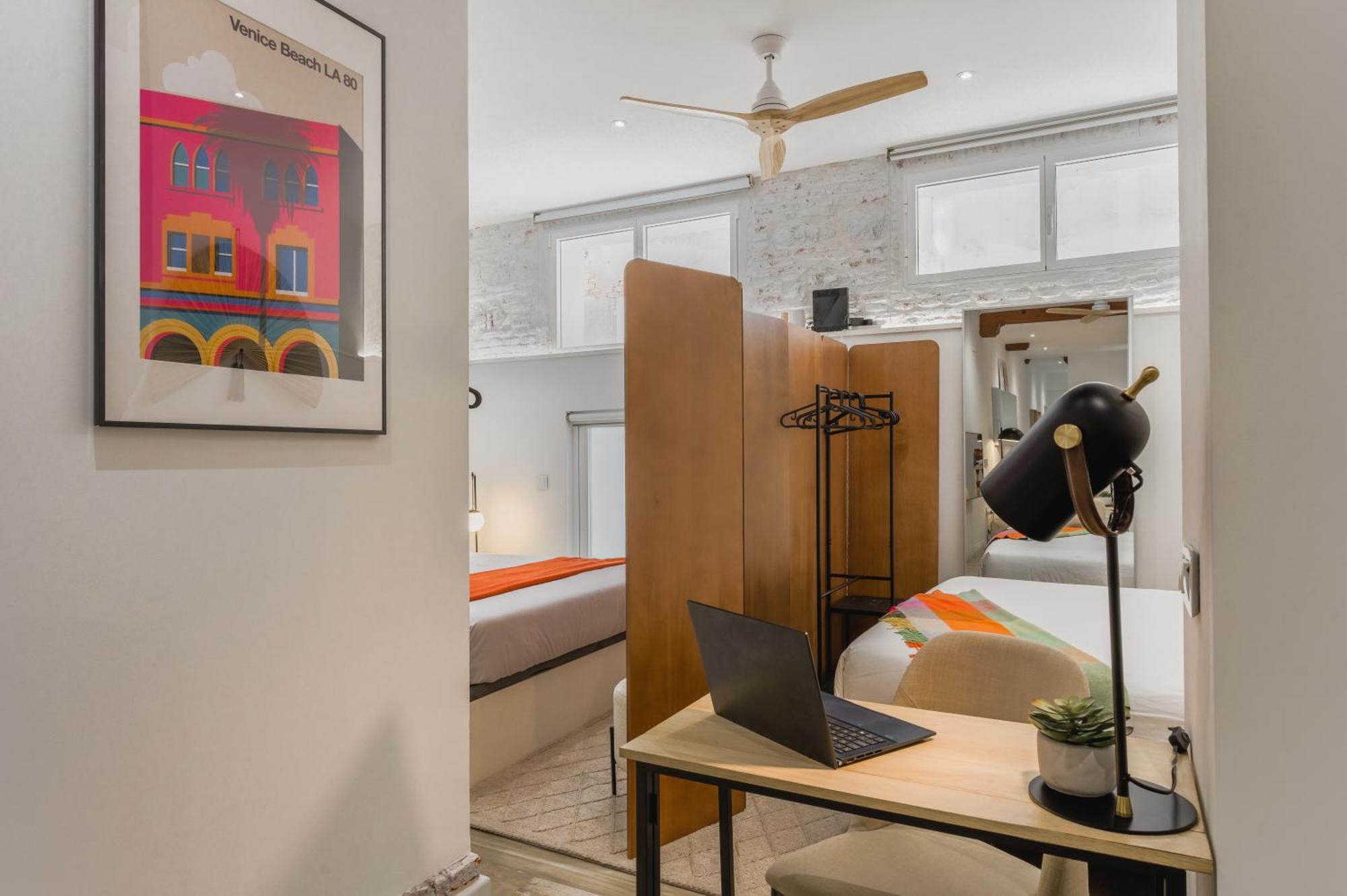 3min Walk - Retiro & Atocha - Luxury District And Desk * Madrid