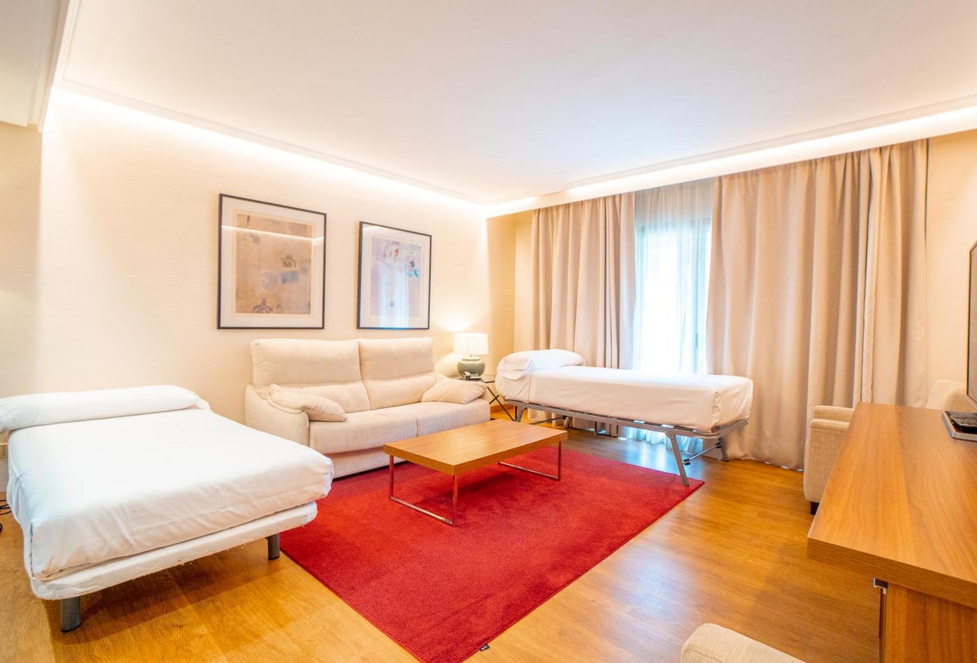 Aparto-hotel Rosales Lejlighedshotel 3*